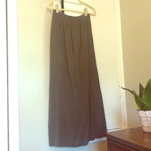 Dark green mid-waist velvety long skirt